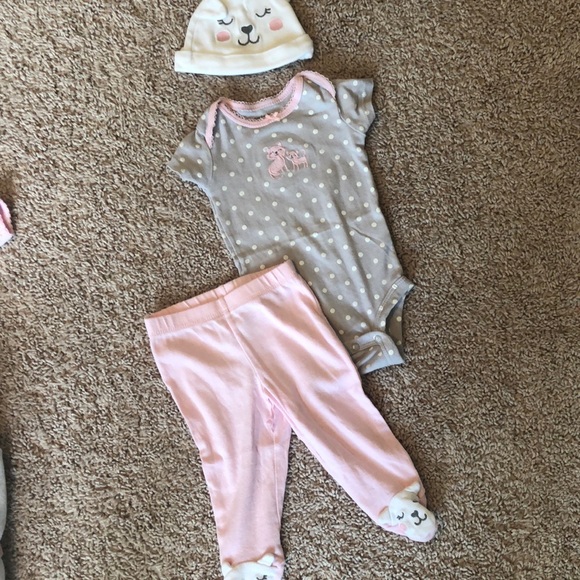 Baby girl lot of 4 sets of outfits - Picture 4 of 5